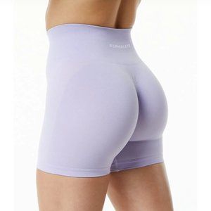 Alphalete Amplify Short 4.5" | Misty Lilac | Small